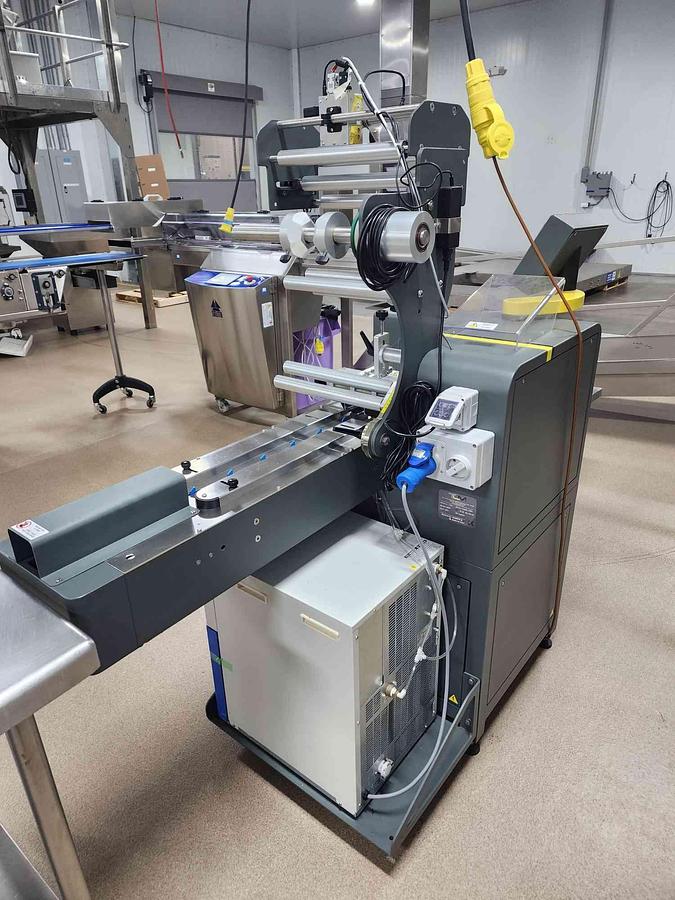 Used TLM WIKI FLOW WRAPPER & JET PRINTER