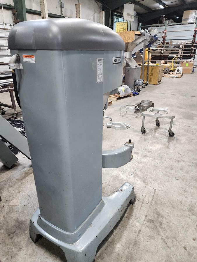 Used Used Hobart HL600 Mixer