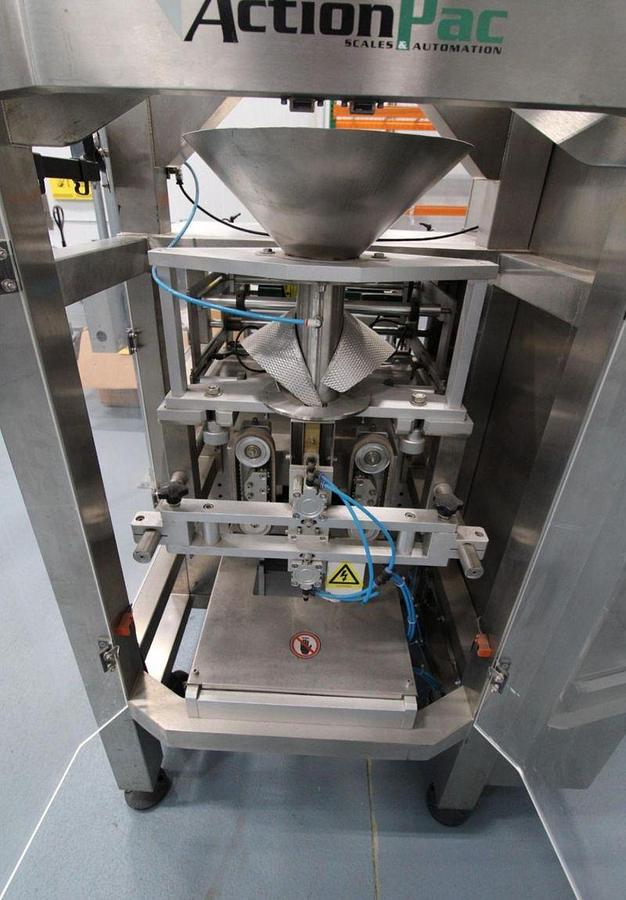 Used Actionpac FF& Seal with Actionpac CCW scale