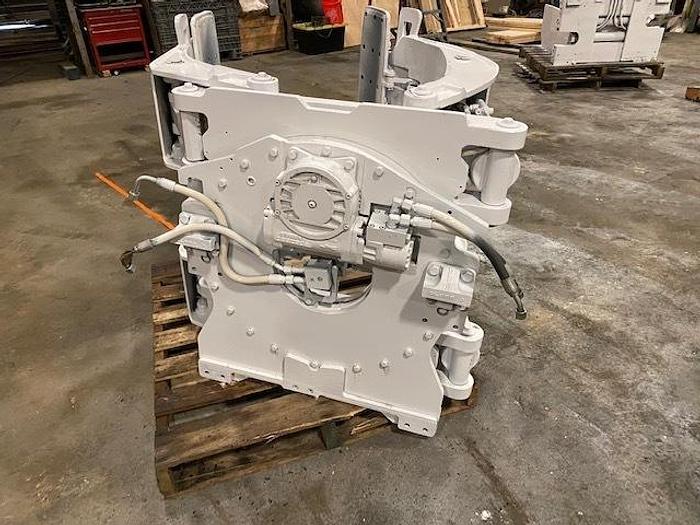 Used 51" CASCADE 60G-RCF-164 PAPER ROLL CLAMP - SOLD
