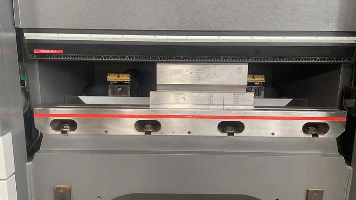 Bystronic Xpert 40/1030 (only 3 hours used!)