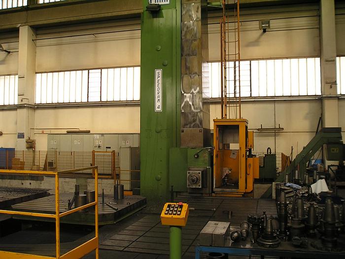 Used Borer Horizontal Floor Type CNC Pama