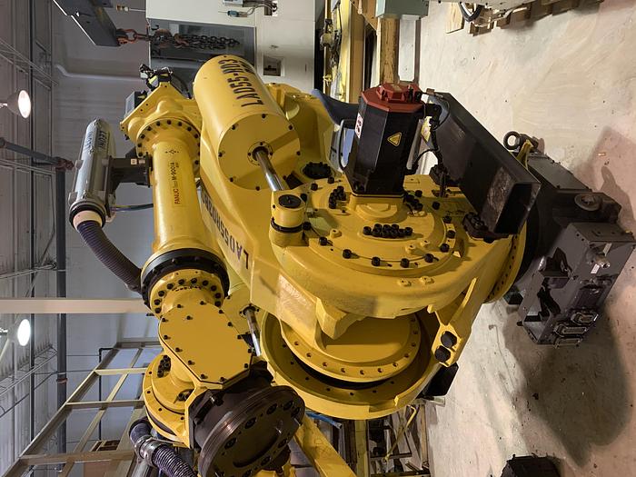 Used FANUC M900iA/600 6 AXIS CNC ROBOT WITH R30iA CONTROLLER 600KG X 2832mm REACH