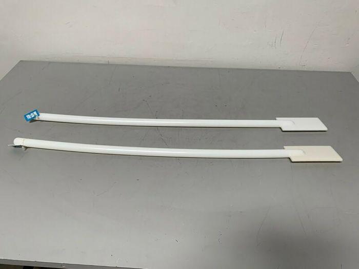 Used White 40" Polypropylene Paddle Scraper