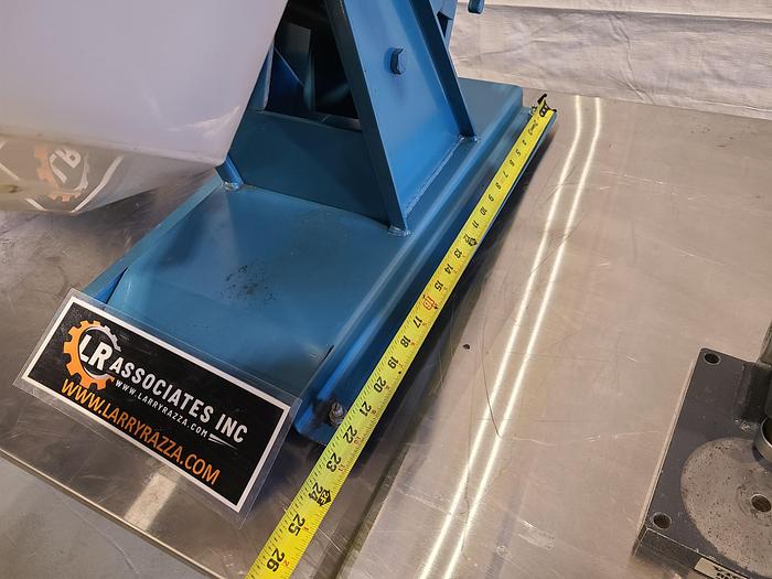 Used Parts Tumbler for Finishing & Deburring Metal or Plastic Parts.