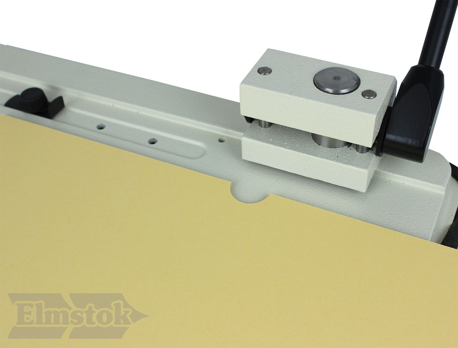 Heavy-Duty P-CAL Desktop Calendar Thumbcut Punch