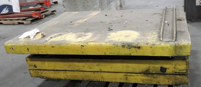 Used SOUTHWORTH L8.36 LIFT TABLE