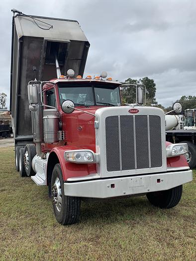 Used 2014 PETERBILT DUMP TRUCK
