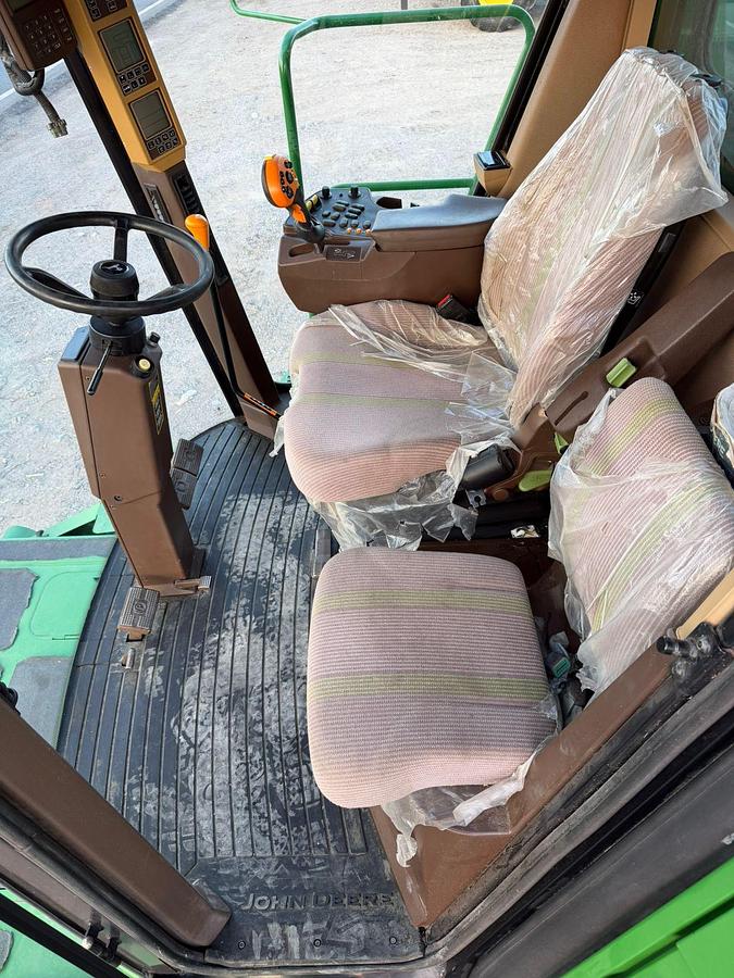 Usado 2003 JOHN DEERE® 9550