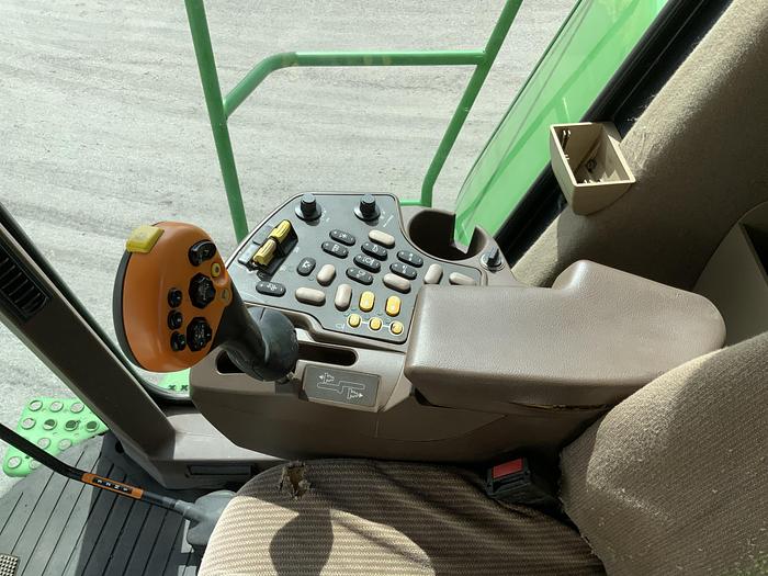 Usado 2007 JOHN DEERE 9860STS