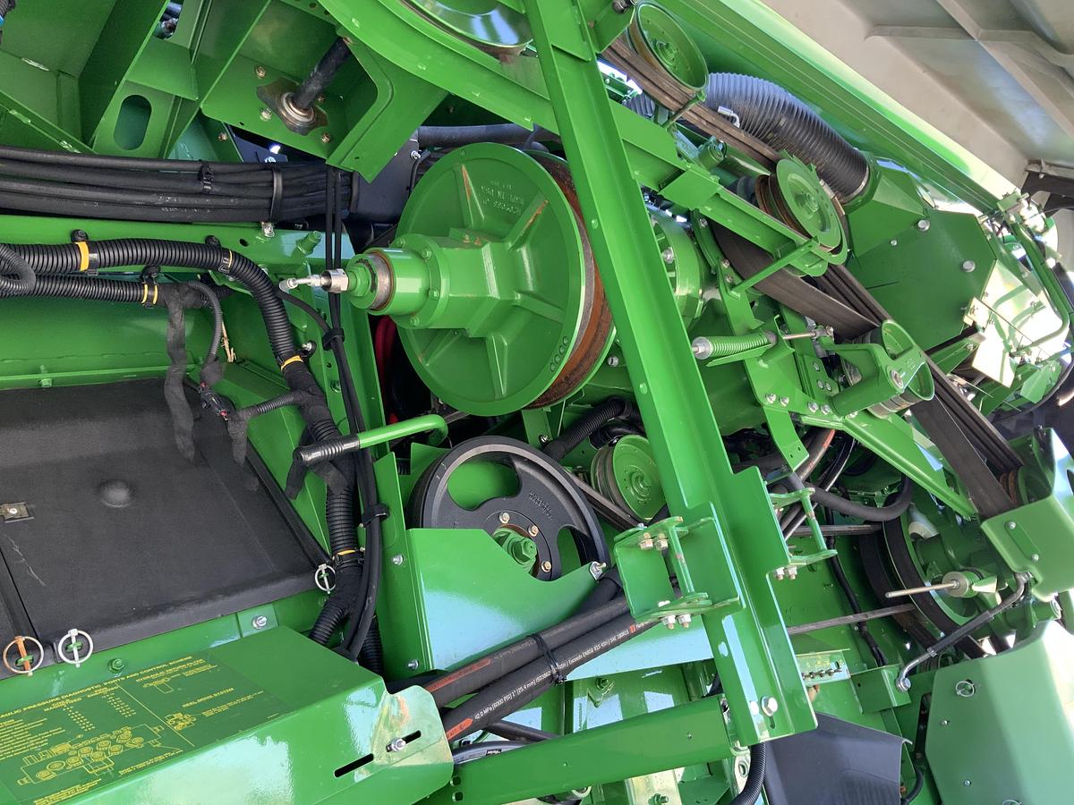 Usado 2012 JOHN DEERE® S670