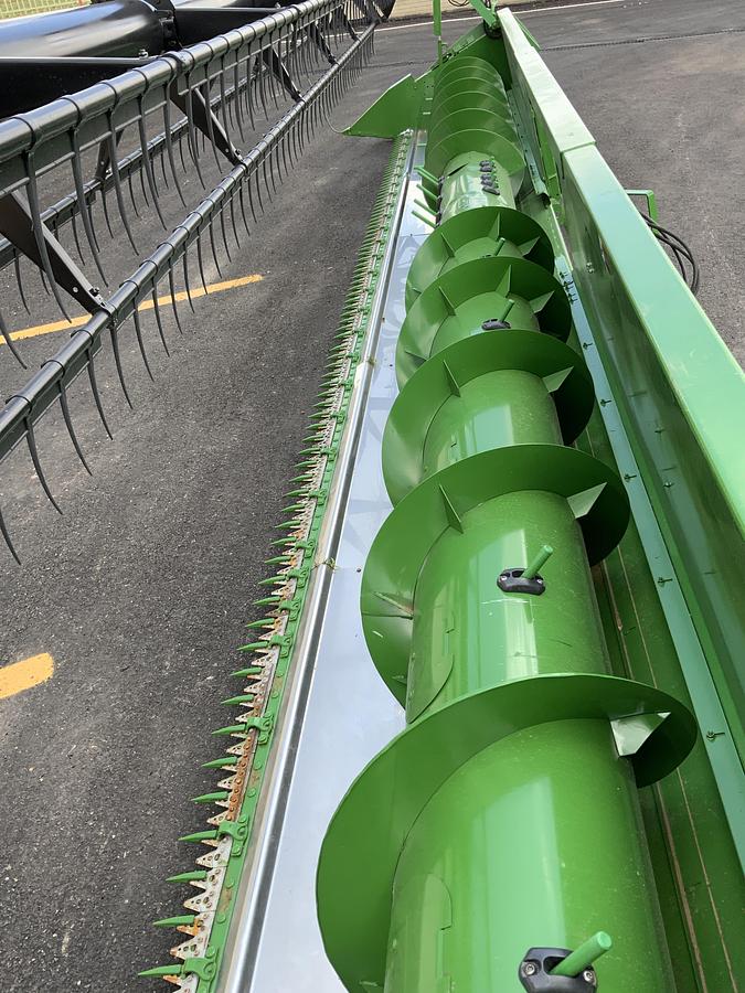 Usado 2006 JOHN DEERE® 630R