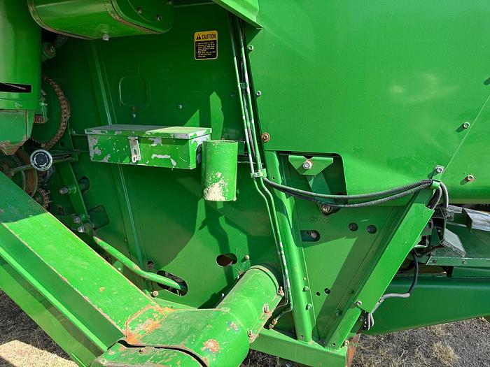 Usado 1986 JOHN DEERE® 7720 TITAN II