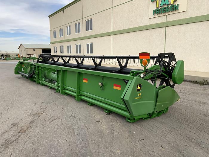 Usado 2005 JOHN DEERE® 630F