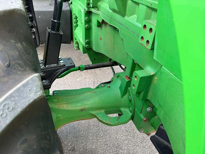 Usado JOHN DEERE® 8330
