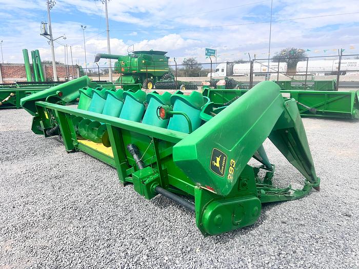 Usado JOHN DEERE® 893