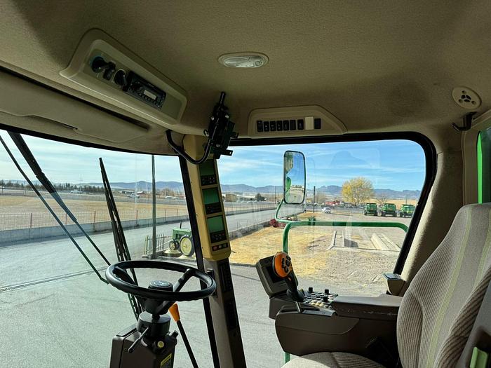 Usado 2009 JOHN DEERE® 9770STS