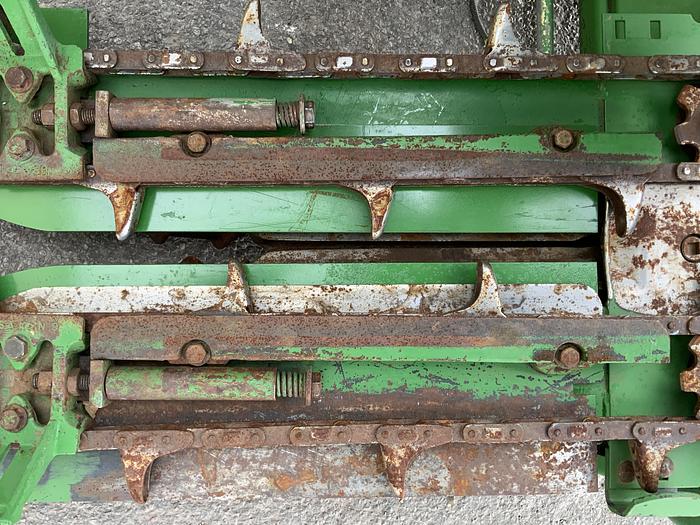 Usado 2002 JOHN DEERE 893