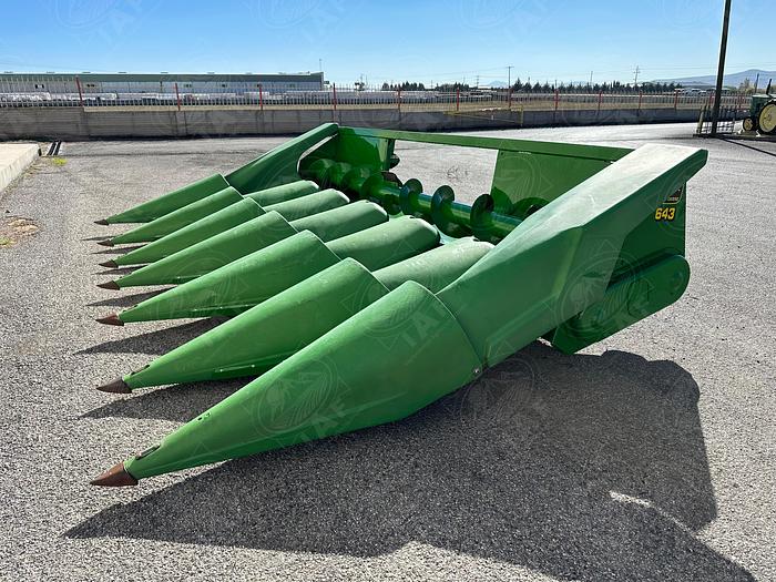 Usado JOHN DEERE 643