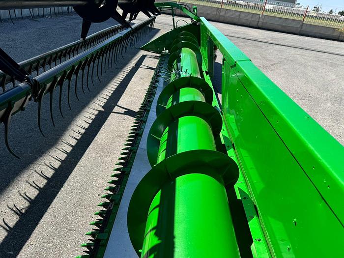 Usado JOHN DEERE® 922R