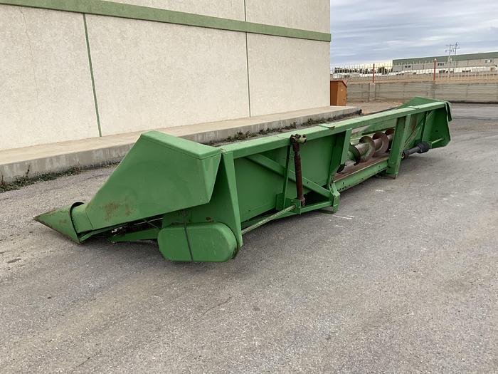 Usado JOHN DEERE® 843