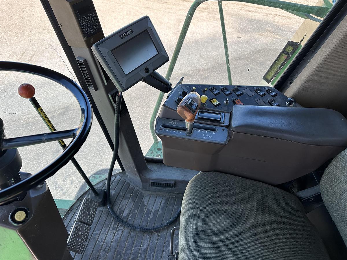 Usado 1993 JOHN DEERE® 9500