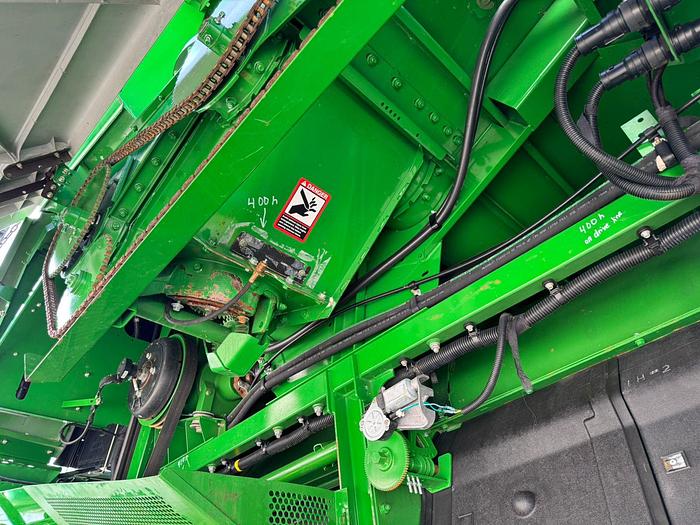 Usado 2009 JOHN DEERE® 9770STS