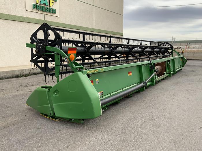 Usado 2004 JOHN DEERE® 635F
