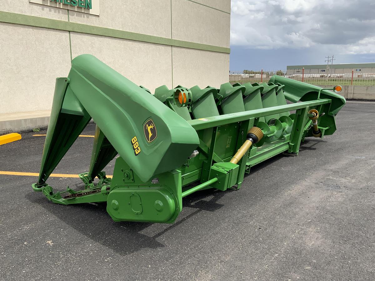 Usado 1997 JOHN DEERE® 893