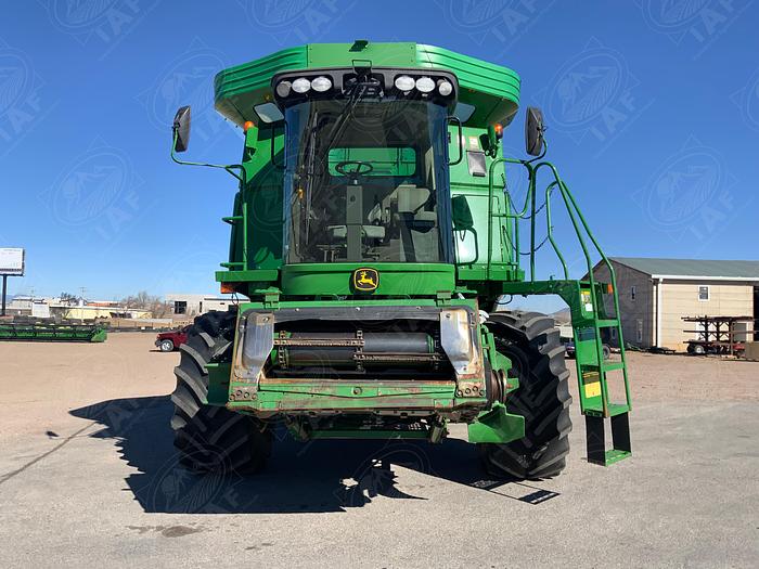 Usado 2010 JOHN DEERE 9770STS