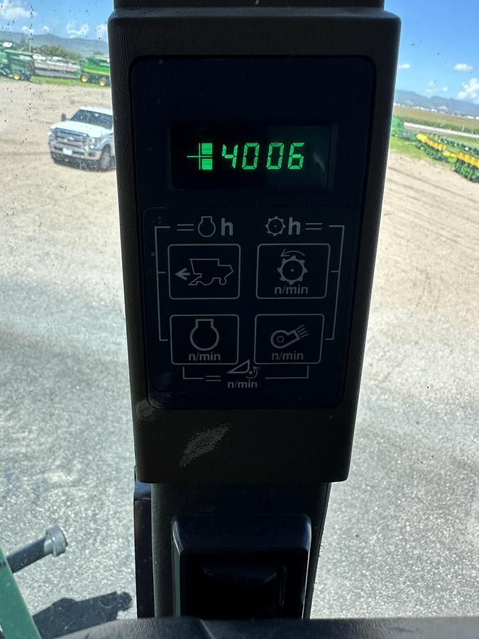 Usado 1993 JOHN DEERE® 9500