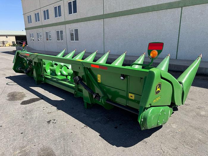 Usado 2011 JOHN DEERE® 608C