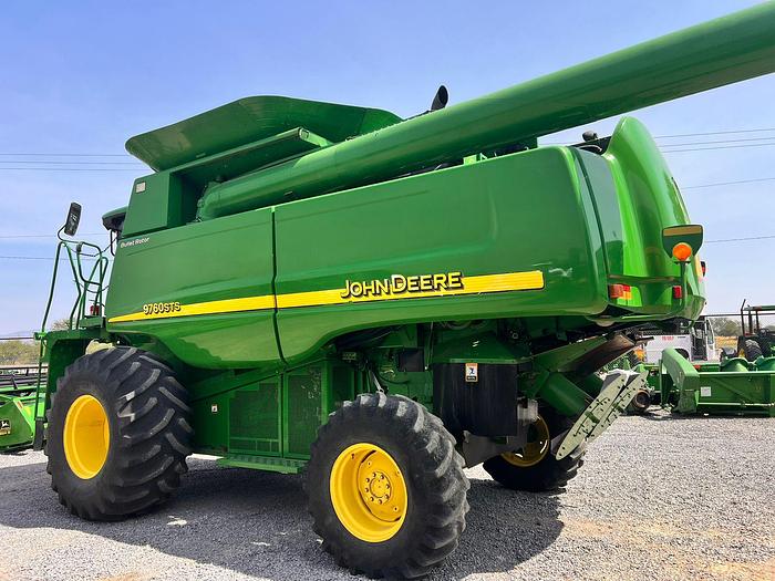 Usado 2007 JOHN DEERE 9760 STS