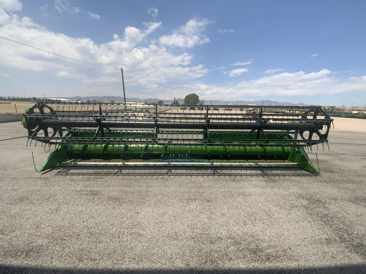 Usado 2008 JOHN DEERE® 625R
