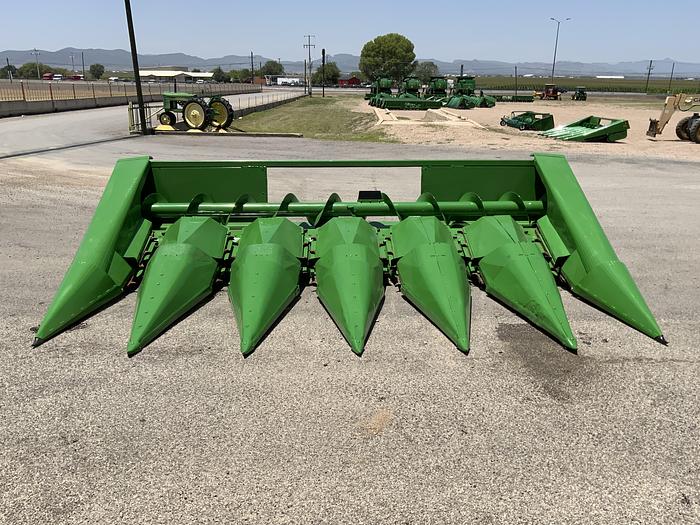 Usado JOHN DEERE® 643