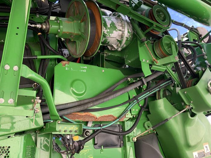 Usado 2010 JOHN DEERE 9770STS