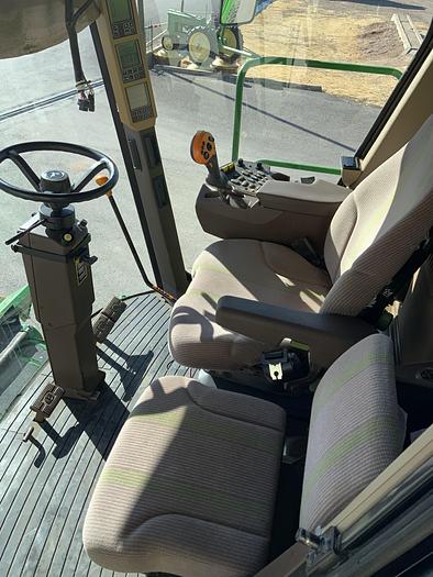 Usado 2003 JOHN DEERE® 9650STS