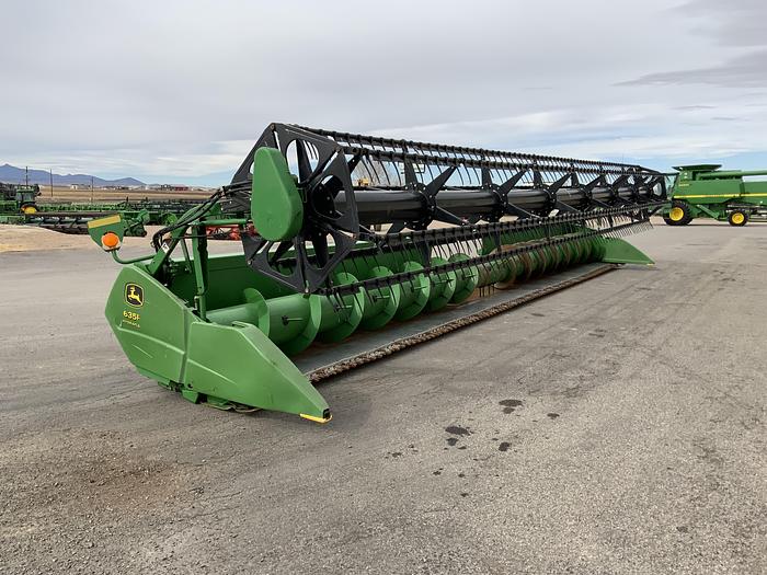 Usado 2007 JOHN DEERE® 635F