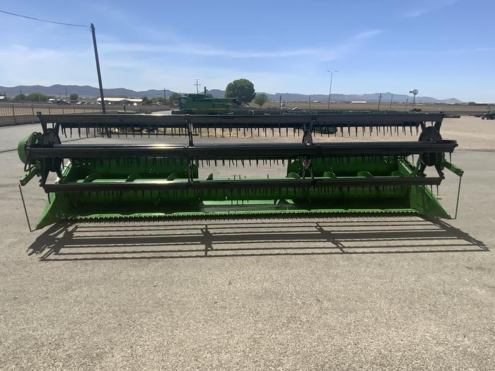 Usado JOHN DEERE 920