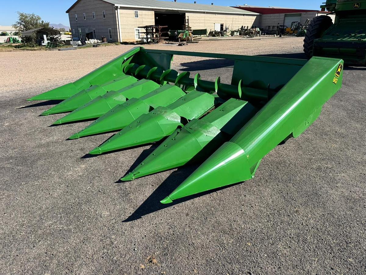Usado JOHN DEERE® 643