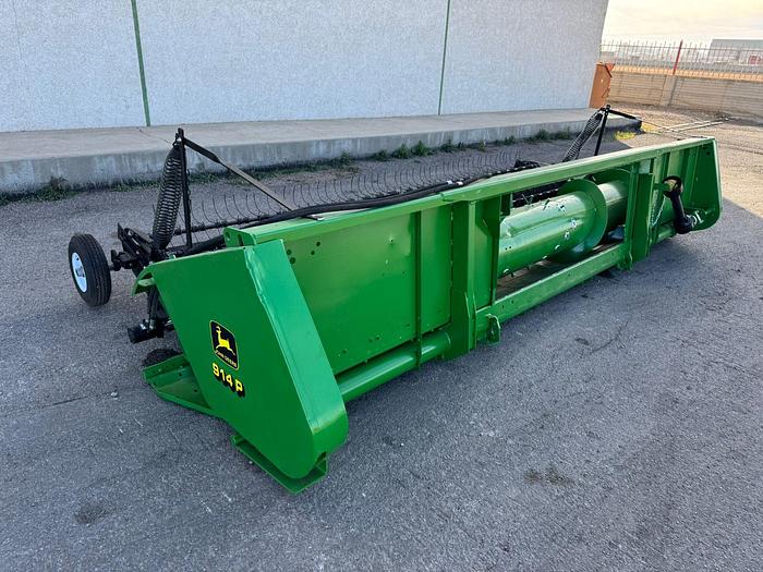 Usado JOHN DEERE® 914P
