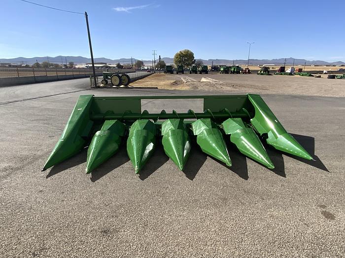 Usado JOHN DEERE® 643