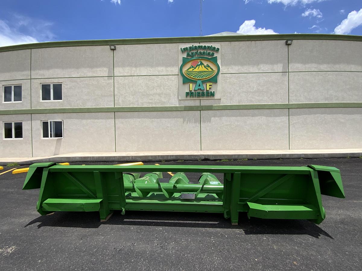 Usado JOHN DEERE® 643