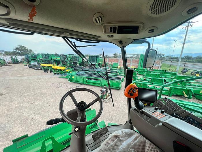 Usado 2014 JOHN DEERE 2014