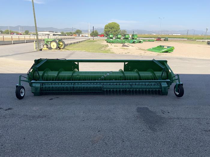 Usado JOHN DEERE® 214