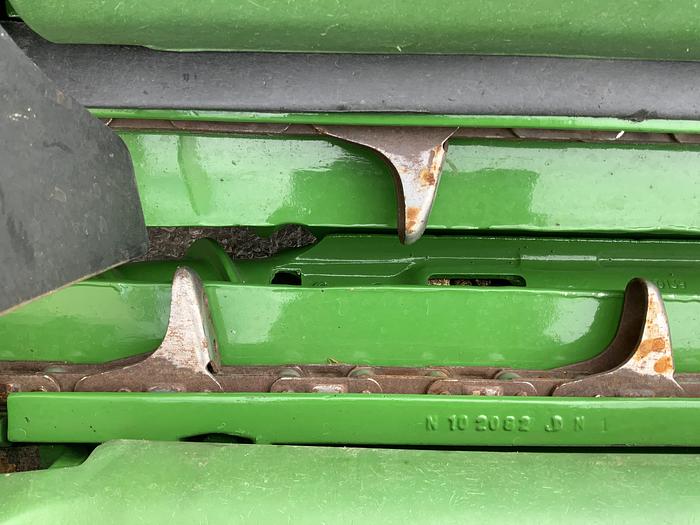 Usado JOHN DEERE 843