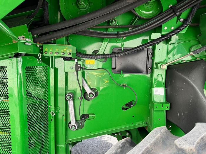 Usado 2009 JOHN DEERE® 9770STS