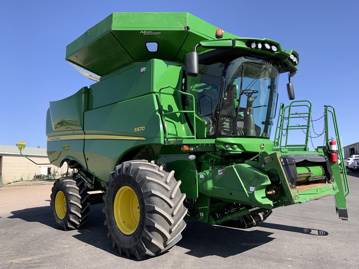 Usado 2012 JOHN DEERE® S670