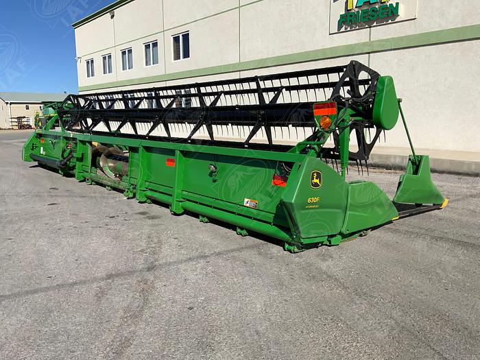 Usado 2004 JOHN DEERE 630F