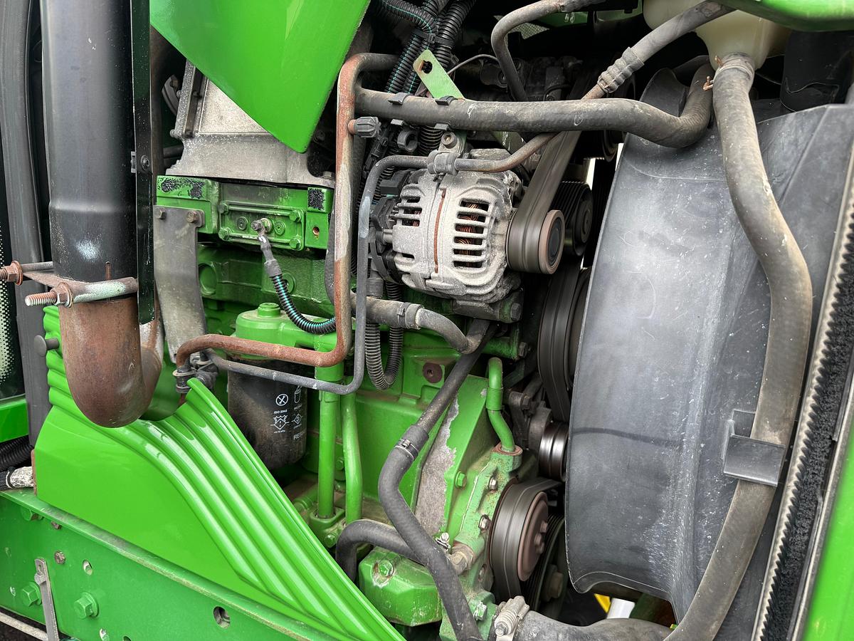 Usado 2011 JOHN DEERE® 6430